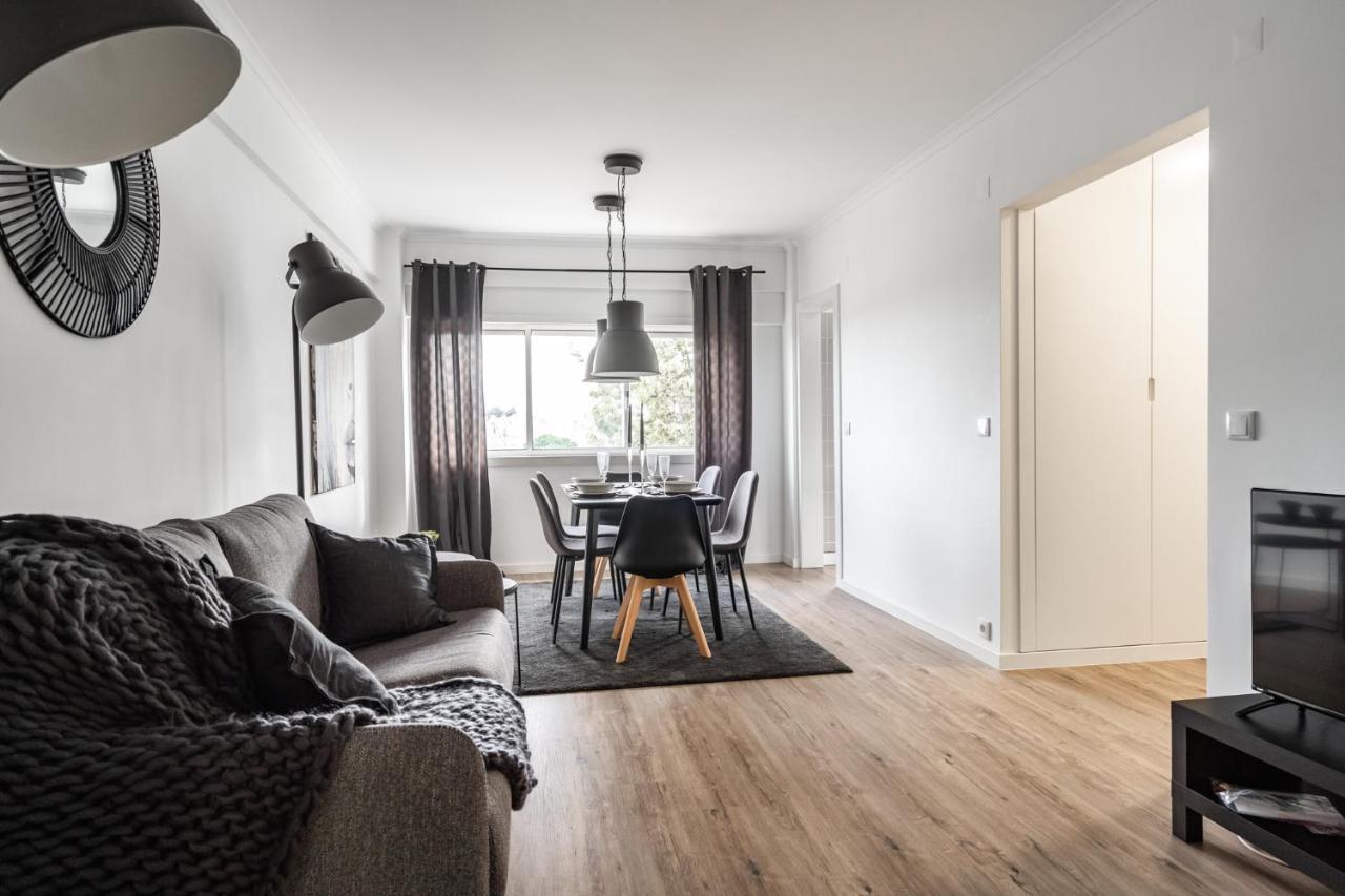 Akicity Penha Ebony Lisboa Exteriör bild