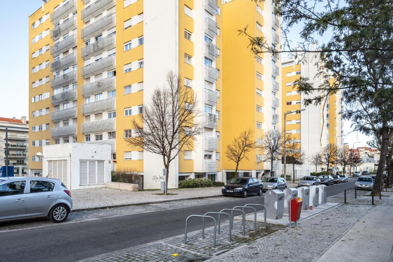 Akicity Penha Ebony Lisboa Exteriör bild